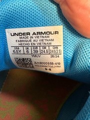 6.5Y – Under Armour Curry Fox 1 ‚Happy Fox Day‘ 6000558-419 Boys OG box