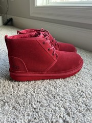 UGG Neumel II Boots Samba Red Size 6 Big Kid Youth Size 7.5 Womens