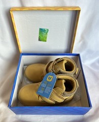 Tobfis Kids Waterproof Work Boots Size 8 Tan Double Hook & Loop Strap Closures