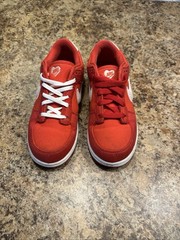 Nike Dunk Low Valentines Day❤️❤️Red Preschool Kids size 2Y