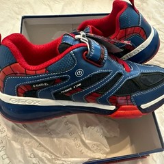 Geox J Bayonce Light Up Spiderman Unisex Sneakers In Navy Red Size US 3 1/2