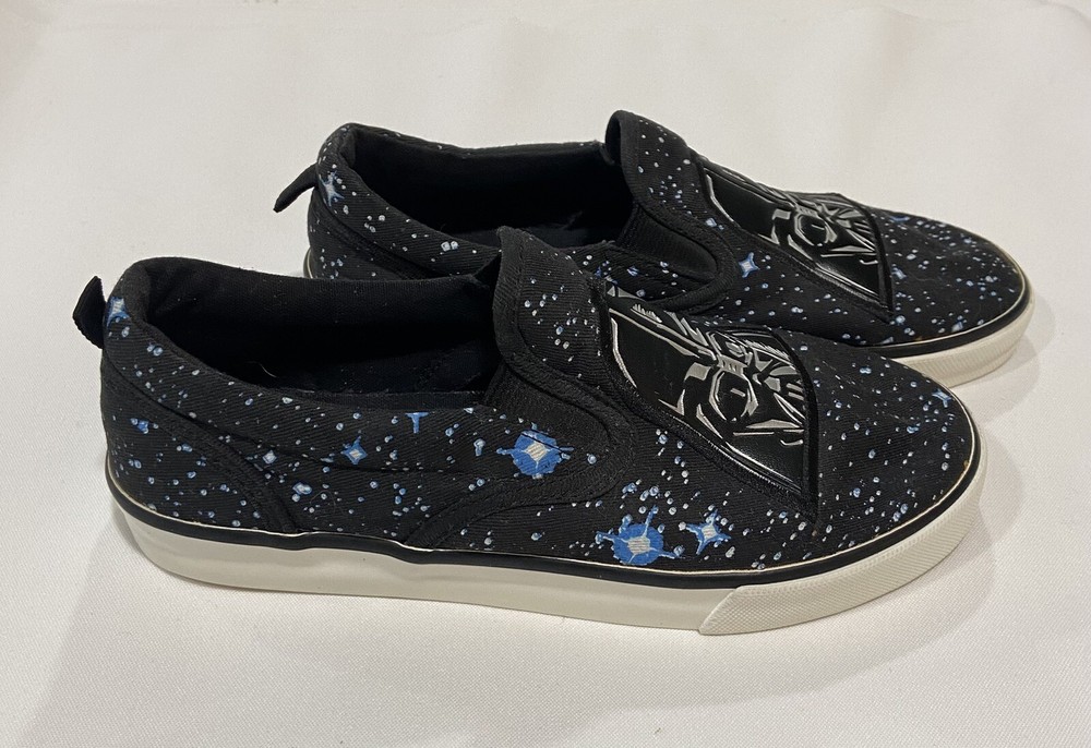 GAP Star Wars Darth Vader Slip on shoes – Kids Size 2