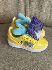 Heelys Youth Rezerve Low Peeps Yellow Skate Shoe Size 2 Style# HE01205730