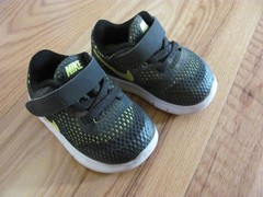 Nike Free RN 833992-002 Black Green Hook & Loop Running Sneakers Toddlers Boys 3