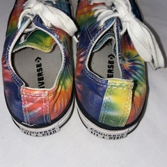 Converse All-Star Chuck Taylor Shoes Tie-Dye Rainbow Multicolor Size 1.5 Youth