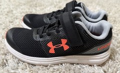 Under Armour UA Pursuit 4 AC Black White Orange Athletic Sneakers 2Y