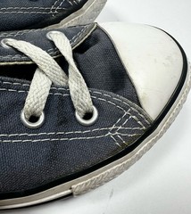 Converse Low Top Navy Youth Unisex Size 2 Casual Fashion Hipster Punk Retro