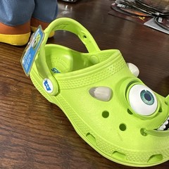 Crocs Monsters, Inc Mike Classic Clog – Green – Children’s 11
