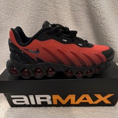 Nike Air Max DN8 GS Black University Red Mesh Sneaker Size 6Y/7.5 women’s