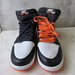 NIKE AIR JORDAN 1 ONE HIGH ELECTRO ORANGE BOYS SIZE 5.5Y 575441-180