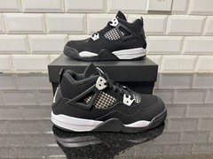 Nike Air Jordan 4 Retro ‚White Thunder‘ PS Size 2.5Y FV4537-001