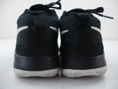 Boys sz 6Y 6 Nike Kyrie Flytrap 6 GS Black White DQ8094-009 Mid Shoes Sneakers