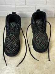 UGG Neumel II Graphic Rainbow Stitch Black Suede Lace Up Boots Kids Size 4 W 5.5