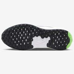 size 1.5Y – Nike Revolution 7 (GS) Summit White/LT Ultramarine