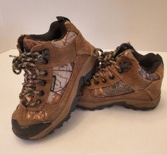 Magellan Boys Run n Gun II Realtree Xtra Camo Waterproof Outdoor Boot – Size 13D