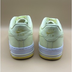 2018 Nike Air Force 1 Low LV8 Yellow Lime – Youth Size 7 Women’s Size 8.5 Used