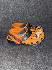 Crocs Naruto Shippuden Classic Clogs Kids Size 11C Slip On Sandals