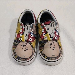 VANS Peanuts Charlie Brown Snoopy Unisex Kids Slip-On Sneaker US 7 Multicolor