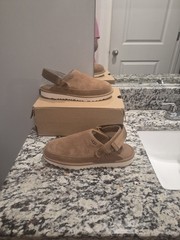 UGG GOLDENSTAR CLOG
