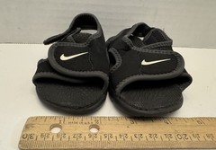 Nike Sunray Adjust 4 Sandals/ Slip Ons ‚Black‘ 386519-011 Childs Size 4c