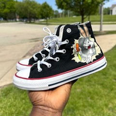 Converse Chuck Taylor Bugs Bunny 80th Anniversary High Top Sneakers Kids Size 1