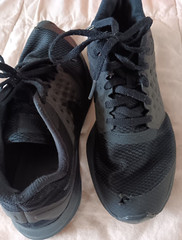 Nike Downshifter 7 Black Tonal Sz 6.5 Youth/7.5 Womens Lace Up Tennis Shoe