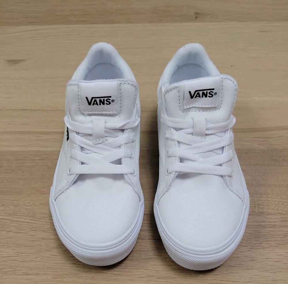 Vans Seldan Platform Sneakers Youth Size 1 White Canvas Athletic Lace Up 721356