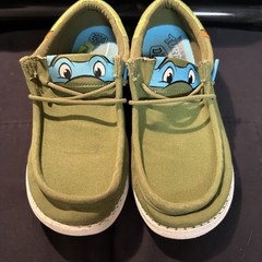 Hey Dude TMNT Ninja Turtles Leonardo Wally Funk Shoes Size J4