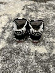 VANS Unisex Kids Size 6 Black/White Low Top Lace-Up Biker Sneakers Logo