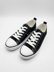 Kids Black & White Canvas Low-Top Sneakers Lace-Up Casual Shoes Pink Accent.