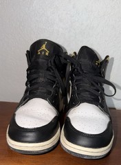 Air Jordan 1 Mid White Pollen Black GS Shoe Size 6Y Yellow 554725-177 Pre Owned