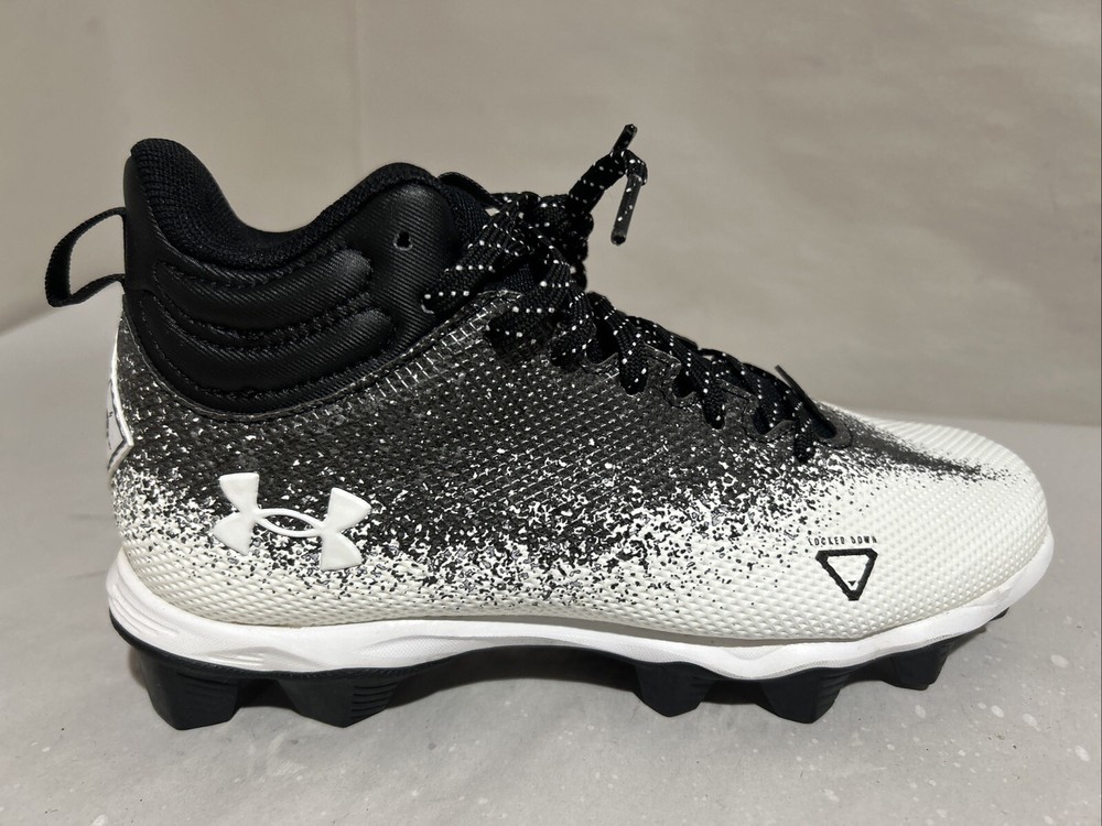 Size 5.5Y- Under Armour Kids UA Spotlight Fran RM 2.0 Jr Black