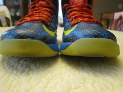 Preloved Nike KD 5 Christmas Hyper Blue Red GS Sz 6Y 555641-403 2012