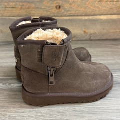Ugg Plush Kids Adri Classic Mini Shearling Lined Boots Size US 9 Brown Side Zip