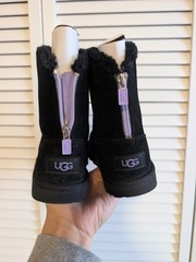 UGG KID BOOTS K/1158095K KIDS‘ CLASSIC ZIP IT SHORT BOOT