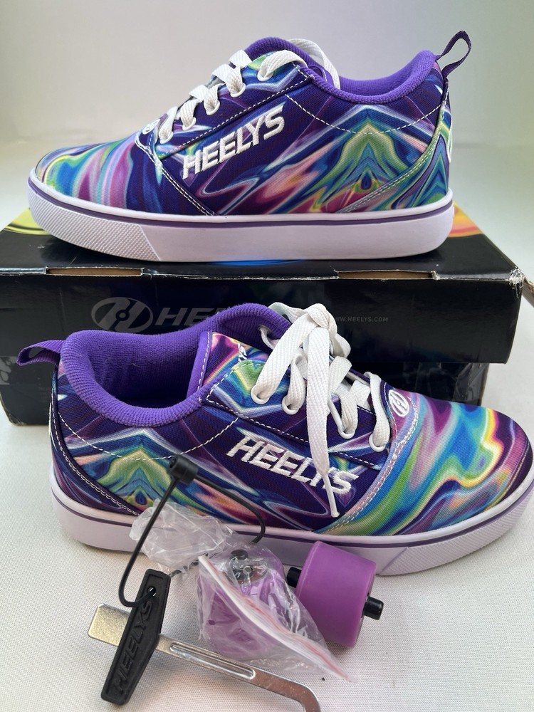 Heelys Pro 20 Prints Skate Shoes Wheel Sneakers US Sz 5 Youth Purple Multi