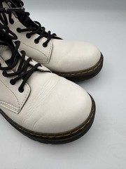 Dr Martens Zavala J White Leather Boots Youth Size 5L – 4M Lace/Zip Gum Bottom