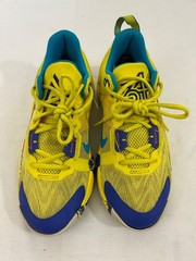 Nike Giannis Immortality 2 Size 5Y Yellow Strike Sneakers DQ1943-700