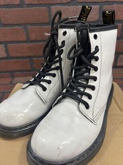Dr. Martens 1460 Youth Original Smooth Leather Lace Up Boots -White US 3