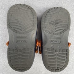 Crocs Shoes Youth Size 1 Orange Naruto Shippuden Clog Anime Jibbitz Charms