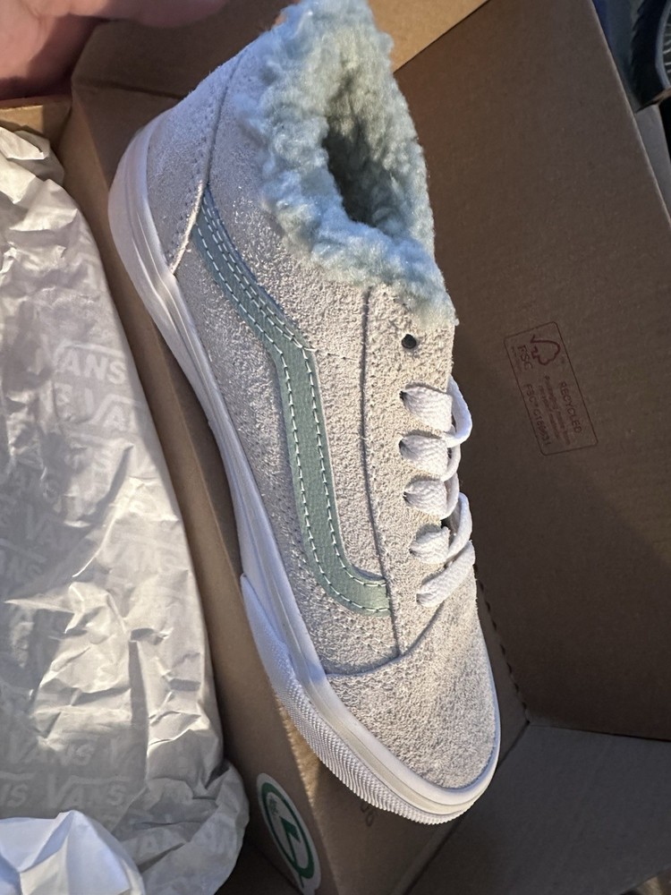 VANS Old Skool Suede Sherpa Turtle Fur Sneakers Kids Size 1