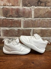 Stride Rite Munchkin Shoes Size 4M White Leather Lace Up Hook Loop, Quick Ship
