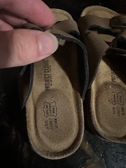 Project Cloud Memory Foam Leather Sandal – Taupe Size 1 Kids Youth