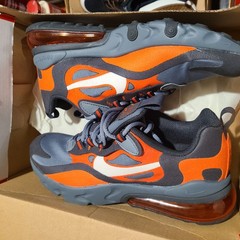 Nike Air Max 270 React „Total Orange“ BQ0103 006 Youth Size 4Y- NEW IN BOX