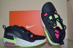 Nike Air Zoom Crossover 2 Kid’s Basketball Shoes Black/White/Lime FB2689 400 NIB