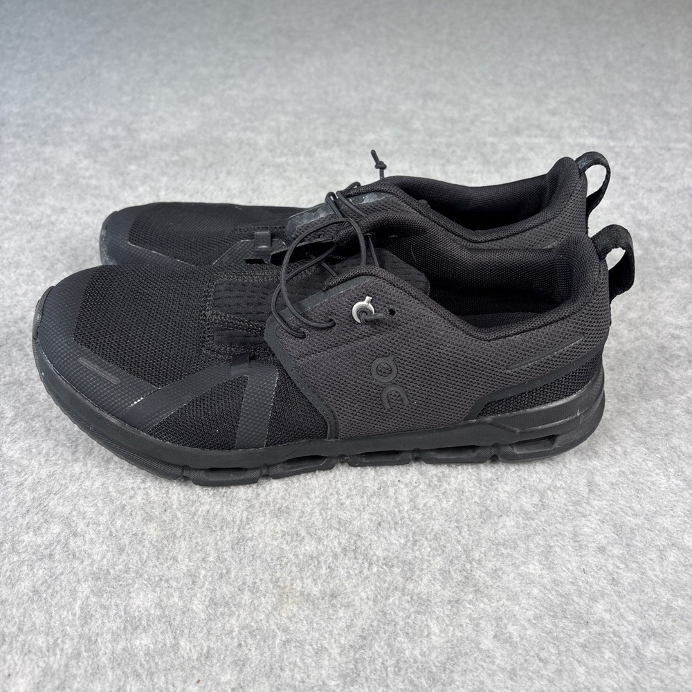 Size 5.5 – On Cloud Sky Black Youth Running Shoes 3YD11440485 NEW! Ships Fast!