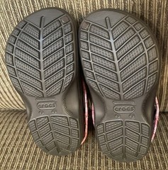 Brown CROCS Pink Plaid Flannel Lined Fall Winter Kids J2 ~ NEW!