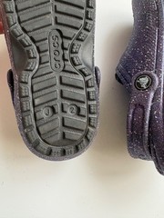 Crocs Classic Lined Glitter Clog Kids Sparkling Purple Iridescent Sz J2 kid shoe