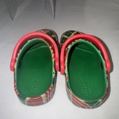 Crocs Baya Holiday Plaid Clogs Christmas Red Green Comfort Sandals Kids Size C6