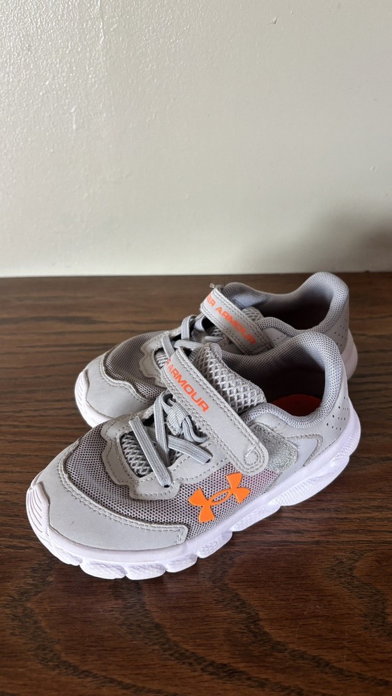 Under Armour Kids Gray Sneakers with Orange Logo Accent Toddler Size 9